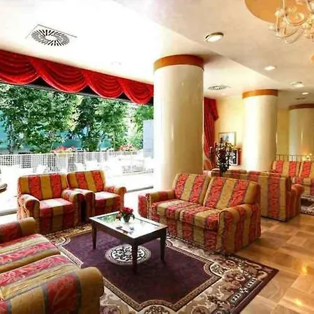 Hotell Metropolitan 3*