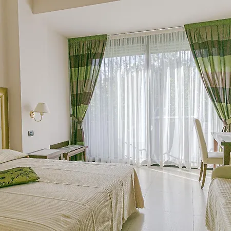 Metropolitan Ξενοδοχείο