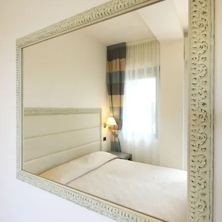 Metropolitan - Bianchi 3* Bellaria-Igea Marina