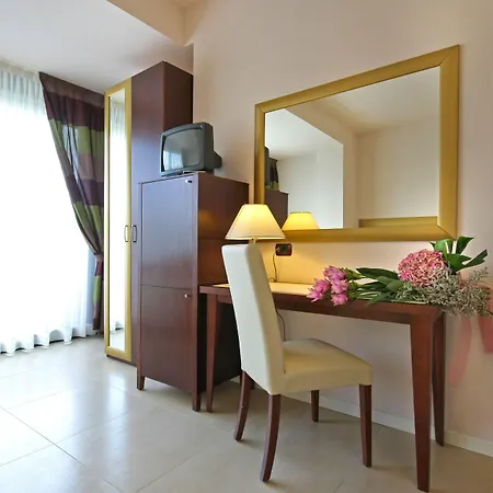 Metropolitan 벨레지아아지마리나