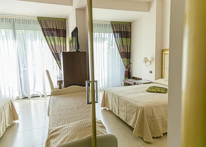 Metropolitan - Bianchi Otel 3*