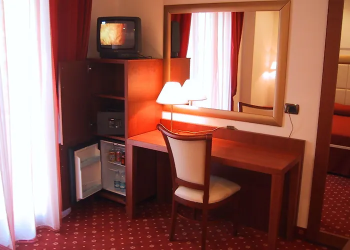 Metropolitan - Bianchi 3* Bellaria-Igea Marina