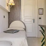 Otel Metropolitan - Bianchi 3*