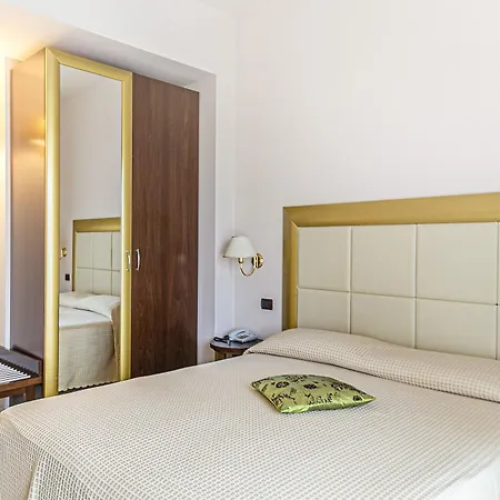 Hotel Metropolitan - Bianchi