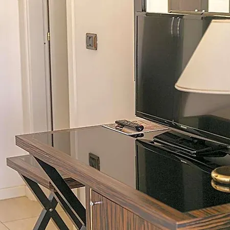 Metropolitan - Bianchi 3* Беллария-Иджеа-Марина